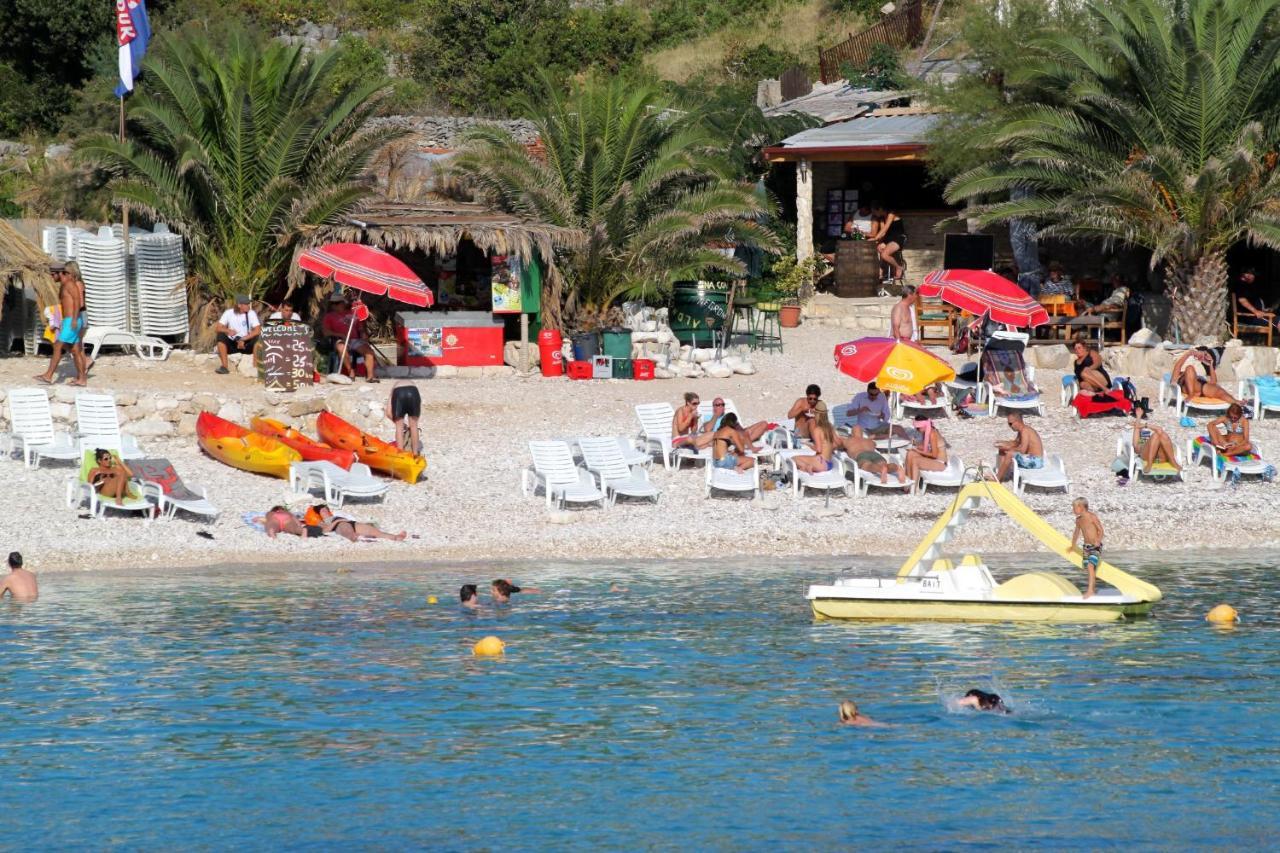 Apartments And Rooms With Parking Space Hvar - 15378 Хвар Экстерьер фото